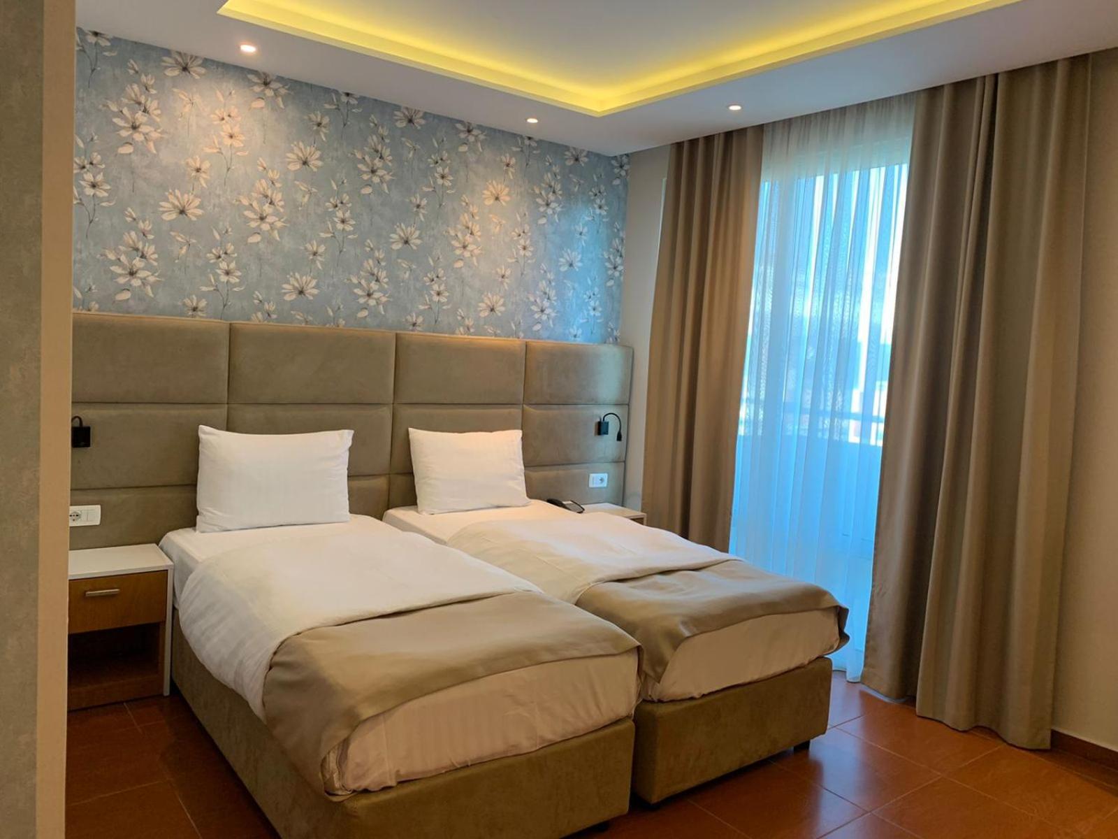 Albanian Star Hotel Kryemëdhej Eksteriør bilde