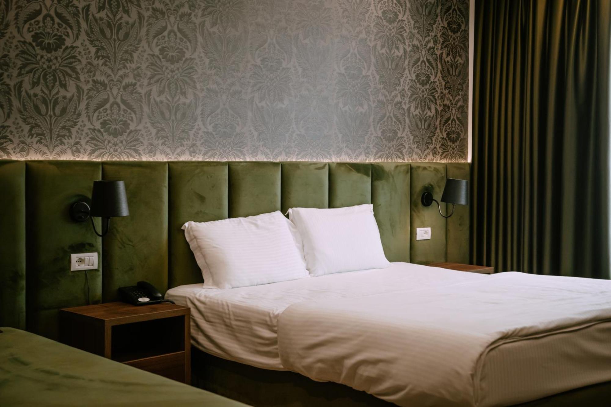 Albanian Star Hotel Kryemëdhej Eksteriør bilde