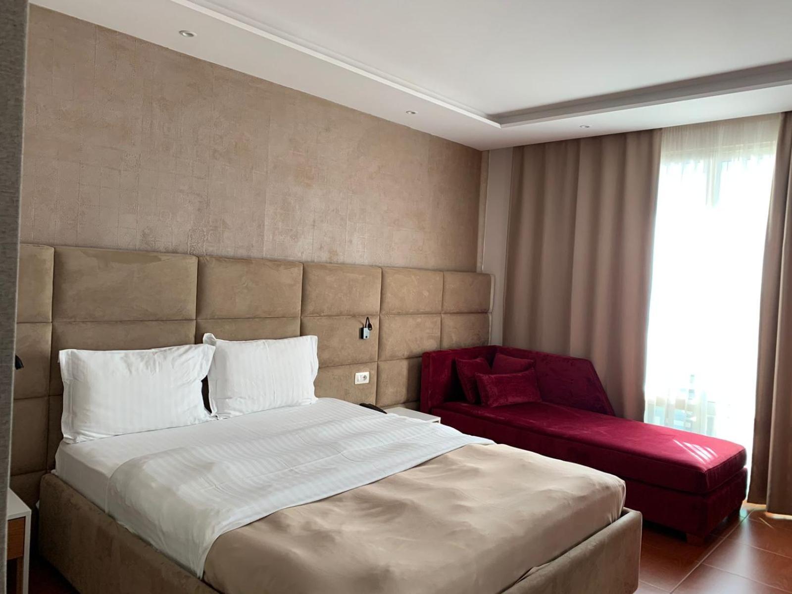 Albanian Star Hotel Kryemëdhej Eksteriør bilde